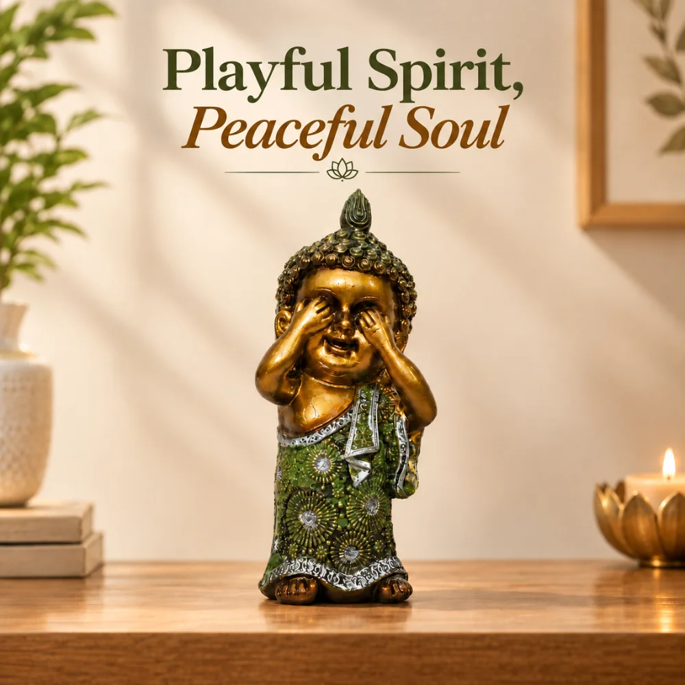 A Green Covered-Eyes Figure